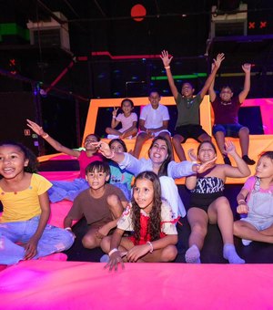 Deputada Gabi Gonçalves realiza edição especial do Gabi Para Baixinhos no Vila Trampolim