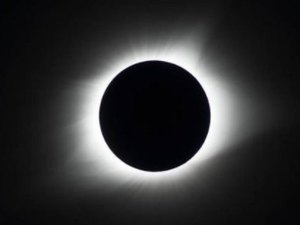 Eclipse solar: onde e quando o fenômeno será visto neste dia 4 de dezembro