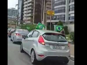 [Vídeo] Religiosos protestam em Maceió contra decisão do STF sobre cultos