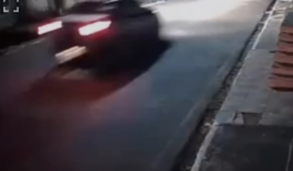 Dois homens morrem após perseguição e confronto com a Polícia