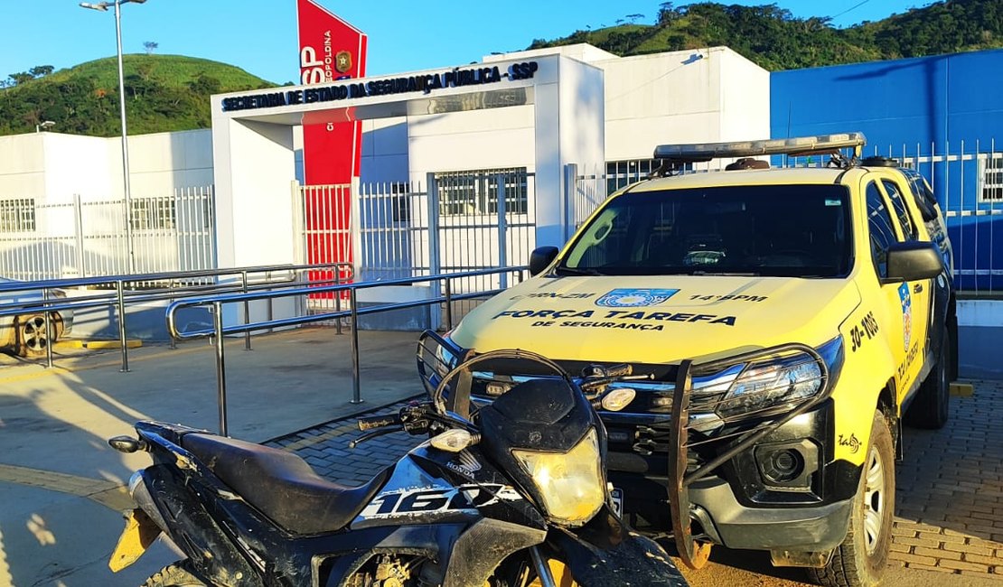 Veículo com queixa de roubo é apreendido em Colônia Leopoldina