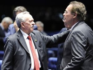 Renan Calheiros e Benedito de Lira lideram corrida ao Senado em Alagoas