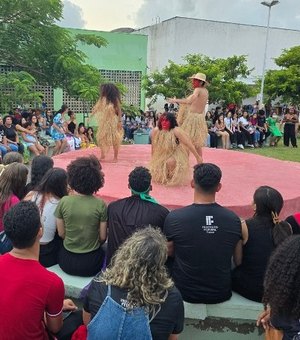 Interarte reúne teatro, exposições, música e dança em Maragogi