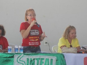 Sem acordo com o governo, servidores da educação paralisam atividades por 24h na próxima terça