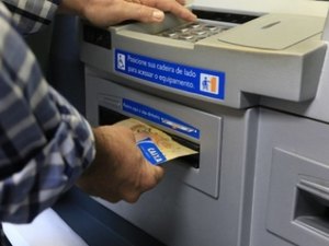 Governo de Alagoas paga segunda faixa salarial nesta sexta-feira (11)