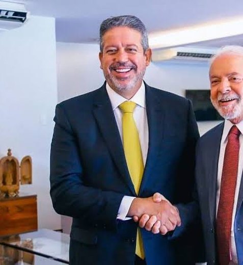 Deputado Arthur Lira ‘lança’ Lula candidato à reeleição nas eleições de 2026