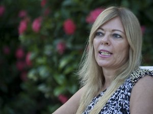 Ex-primeira dama Rosane Malta comenta operação da PF na casa de Collor