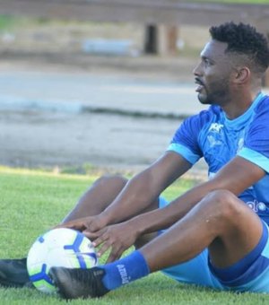 CSA confirma a renovação de Jean Cléber