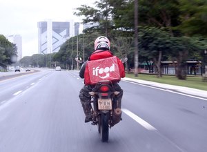 Câmara quer definir relação de trabalho de entregadores
