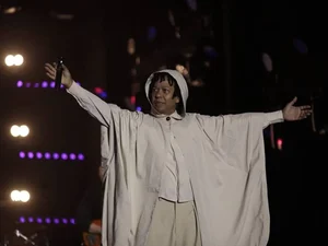 Djavan mira no futuro para se manter como um hitmaker brasileiro