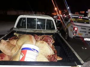 Adeal apreende R$ 280 kg de carne suína durante operação na rodovia AL 210 