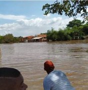 [Vídeo] Ponte metálica desaba deixa um morto e feridos no Maranhão