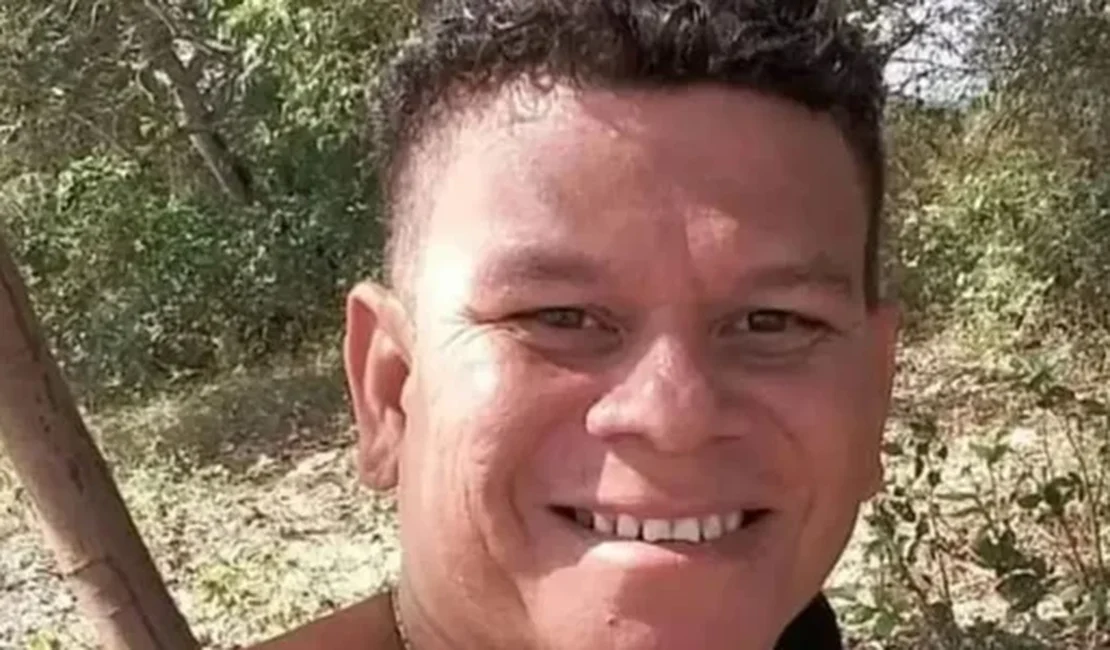 Homem é assassinado a tiros por bandidos em motocicleta, em Porto Real do Colégio