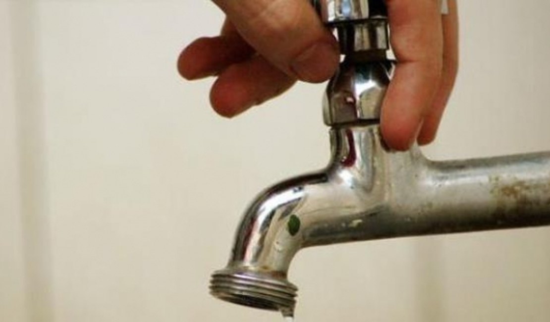 Abastecimento de água é suspenso em municípios do Agreste