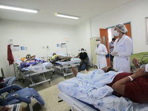 Hospital de Emergência do Agreste promove doação de máscaras feitas por voluntários