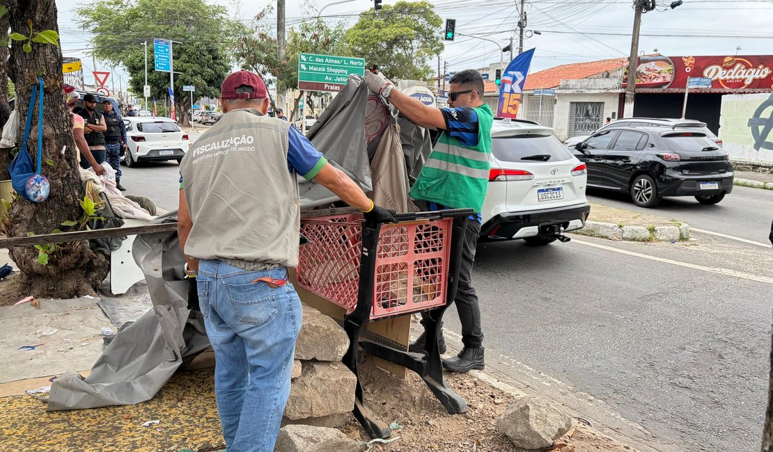 Segurança Cidadã remove estruturas irregulares em três pontos de Maceió