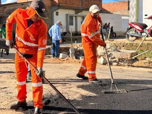 Prefeitura avança com obras de pavimentação e drenagem no Village Campestre 2