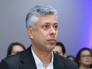 Apresentador de TV Vytor Ferro será candidato a vereador pelo MDB