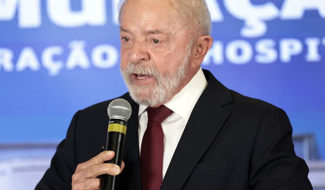 Lula quer incluir inadimplentes do FIES em pacote contra endividamento