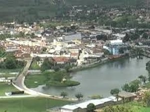 Justiça manda retirar nomes de pessoas vivas de Igaci