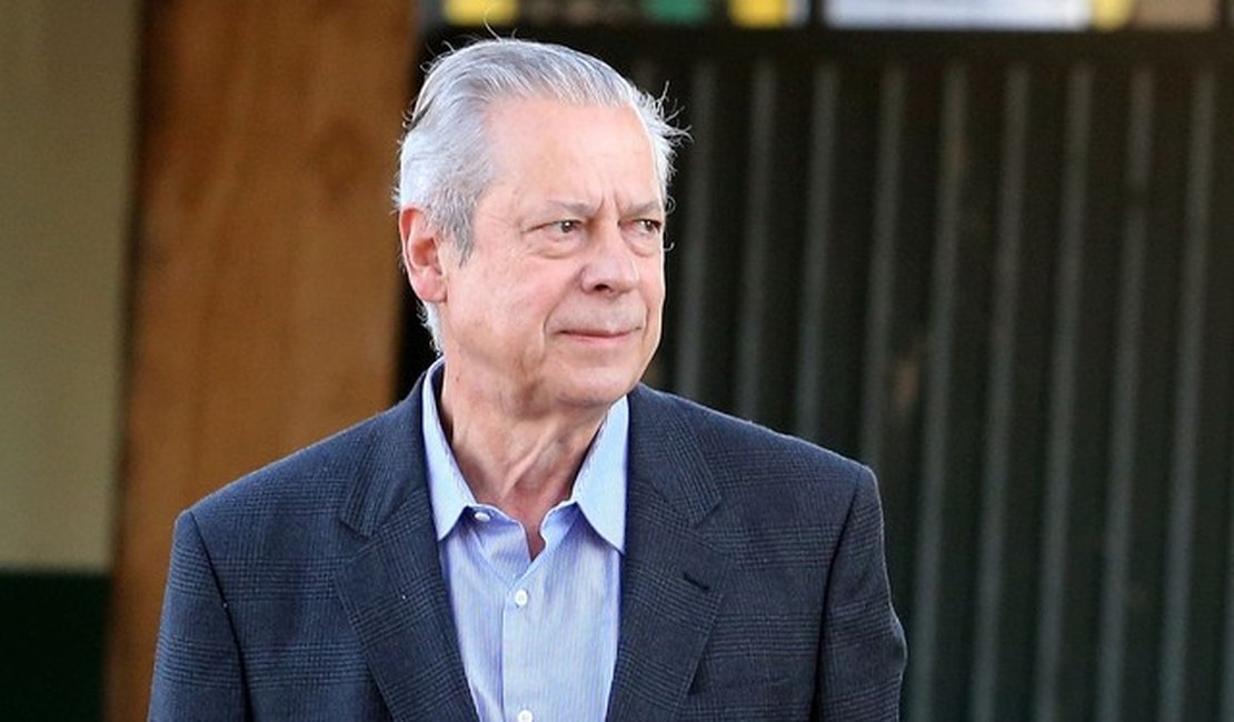 Em AL, Dirceu entregou nova missão a Calheiros: viabilizar chapa de federais para Paulão