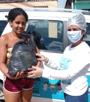 Cras Área Lagunar entrega kits de higiene e limpeza doados pelo Unicef