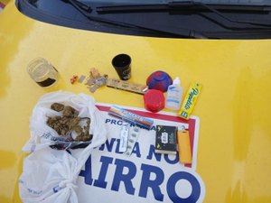 Trio é preso com maconha e comprimidos de Rohypnol na Ponta Verde