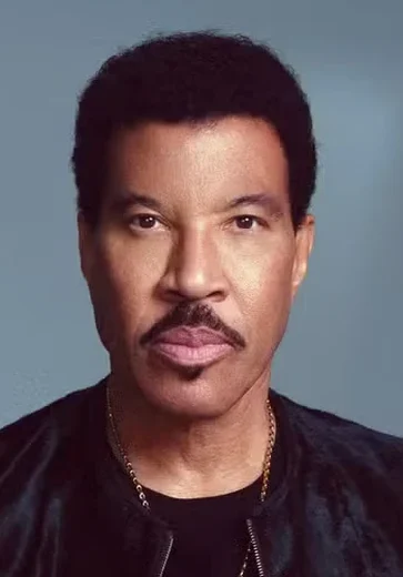 Lionel Richie é internado na UTI após show, diz site