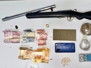 PM flagra crimes de tráfico e cativeiro ilegal de aves silvestres