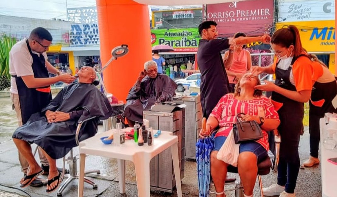 Ação + Centro Novo atende cerca de 300 pessoas em Arapiraca
