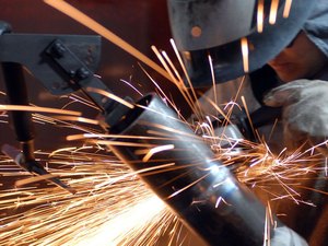 Confiança do empresário cai pelo quarto mês seguido, diz CNI