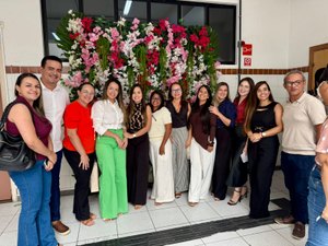 Profissionais da Atenção Básica de Traipu participam de capacitação em puericultura