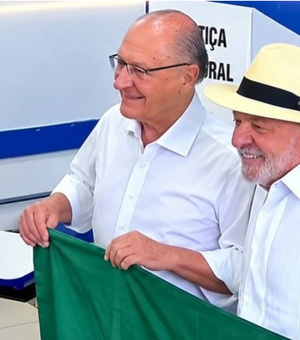 Lula vota em São Paulo e afirma: ‘Estou muito confiante’