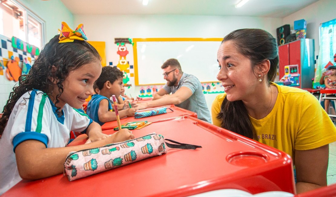 Mais de 27 mil alunos de Arapiraca voltam às aulas nesta segunda (27)