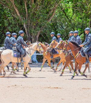 PM forma 10 militares no Curso de Policiamento Montado