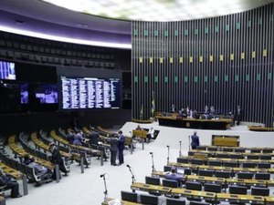 Sem PEC dos Precatórios, governo pode prorrogar auxílio emergencial