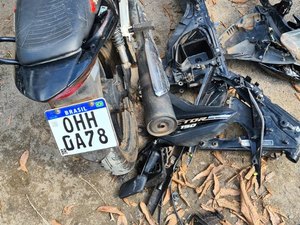 Polícia recupera veículo roubado em Arapiraca