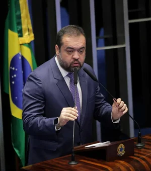 “Doa a quem doer, são narcoterroristas”, defende Castro sobre facções