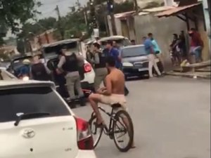 [Vídeo] Polícia Militar prende envolvidos em assalto a joalheria de Maceió