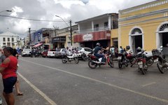 Porto Calvo conta com fila para a agência da Caixa e Casa Lotérica