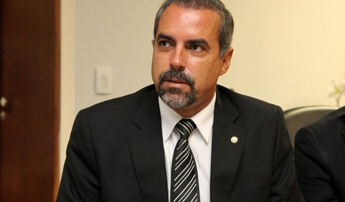 Justiça condena ex-prefeito de Maravilha por improbidade administrativa