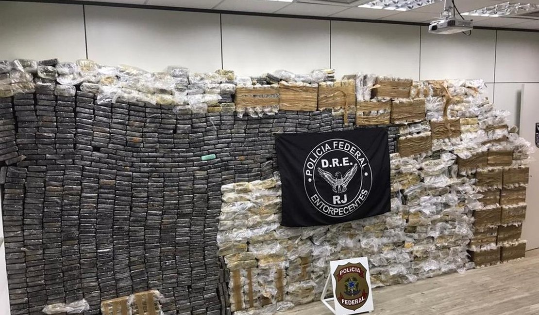 Rio de Janeiro PF apreende 2,5 toneladas de cocaína na Baixada Fluminense