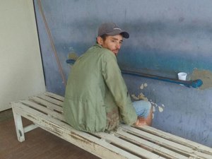 Homem tenta assassinar irmão a golpes de enxada na zona rural de Arapiraca