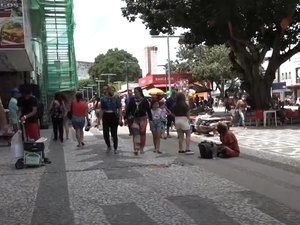 [Vídeo] Arapiraquenses desejam emprego, qualidade de vida e harmonia com a família em 2022