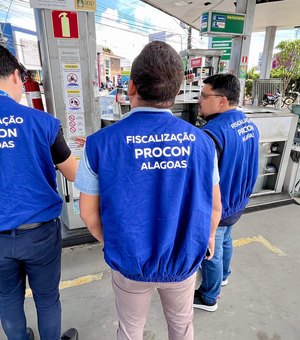 Após fiscalização do Procon/AL, postos reduzem preço da gasolina e valor chega a R$ 5,69 por litro