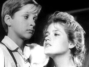 Polêmico, filme em que Xuxa aparece nua pode voltar a ser comercializado