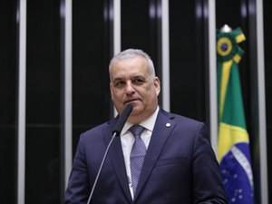 Alfredo Gaspar diz que rejeição de Messias no Senado é “derrota humilhante” de Lula