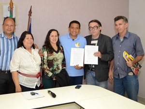 Júlio Cezar garante autonomia financeira e expansão da Uneal