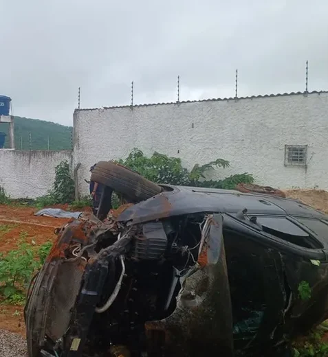 Sargento da PM morre após capotar carro no Sertão de Alagoas