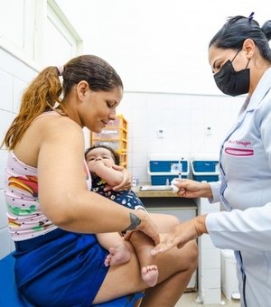 Secretaria de Saúde oferece novo imunizante contra Vírus Sincicial Respiratório